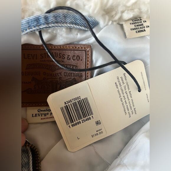 Levi’s Retro sherpa trucker denim jacket large NWT - Picture 11 of 13